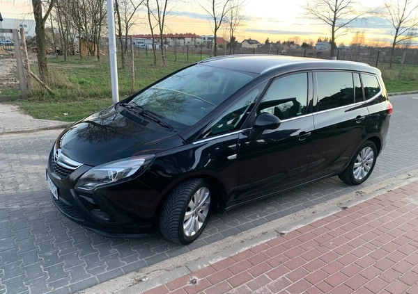 Opel Zafira cena 43200 przebieg: 180000, rok produkcji 2016 z Warszawa małe 232